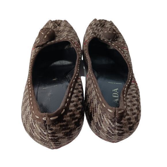 PRADA Houndstooth Fabric Heels Pumps Shoes Size 37.5 Peep Toe Brown Red Wool - Picture 8 of 11